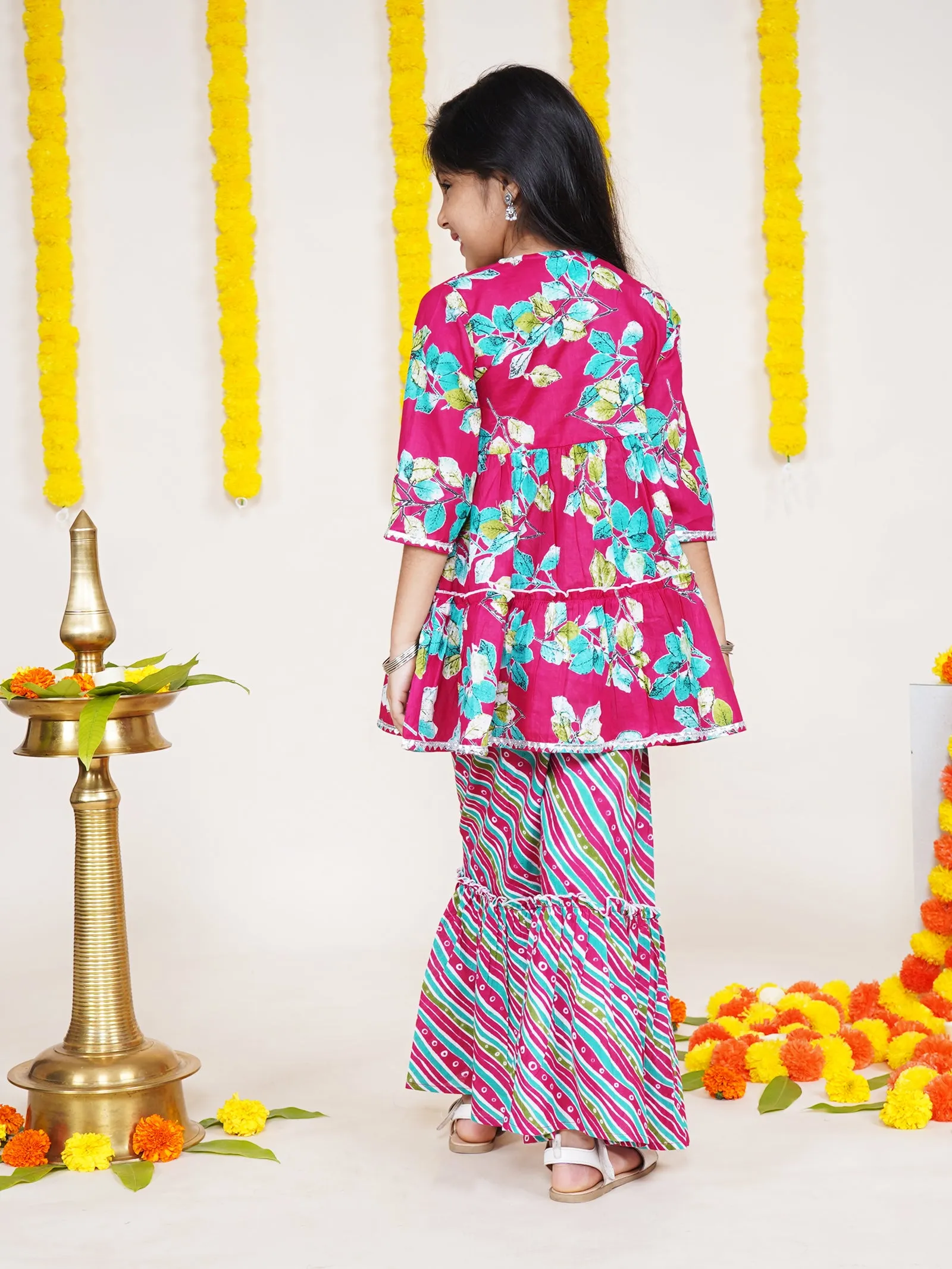 Girls 3/4th Sleeves Floral Printed Kurta With Geometric Printed Sharara