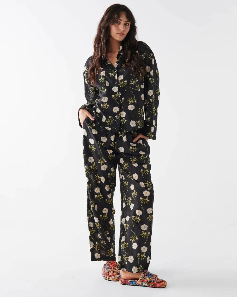 Kip & Co - Quilted Velvet Adult Slipper (Forever Floral Black)