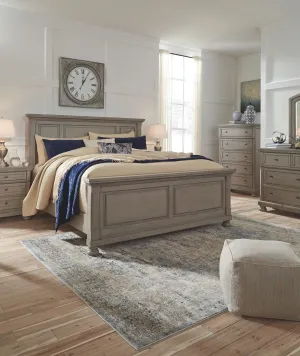 Lettner Queen Panel Bed with Dresser Mirror and Nightstand