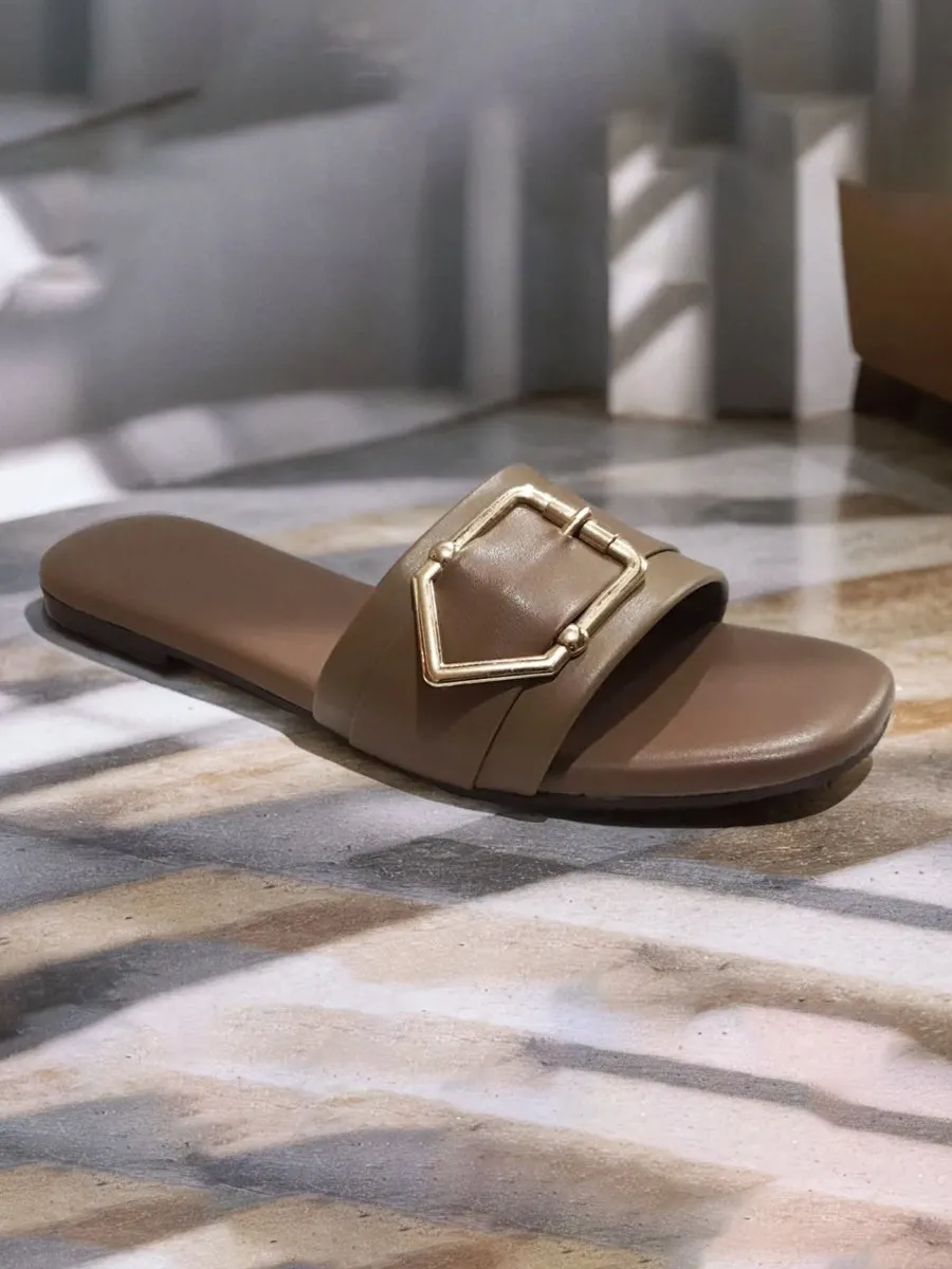 Mustered Stylish Summer Slippers