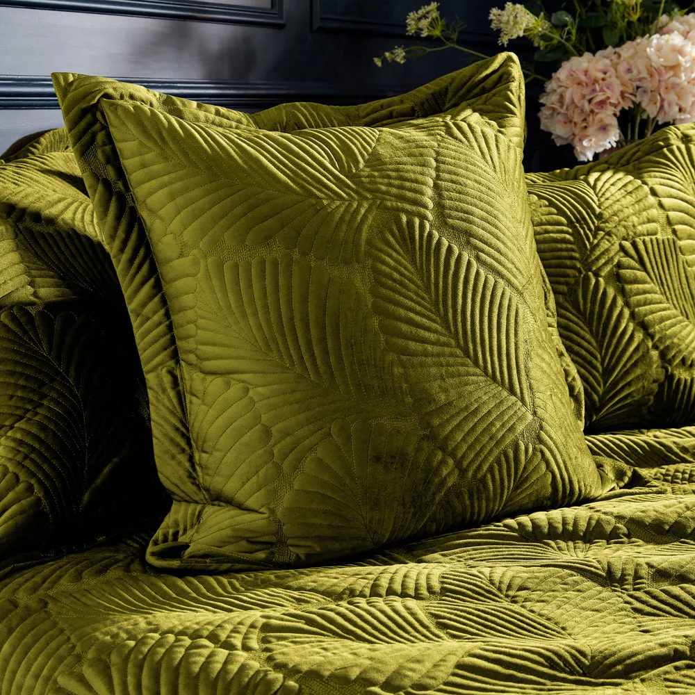 Palmeria Quilted Velvet Duvet Cover Set Moss