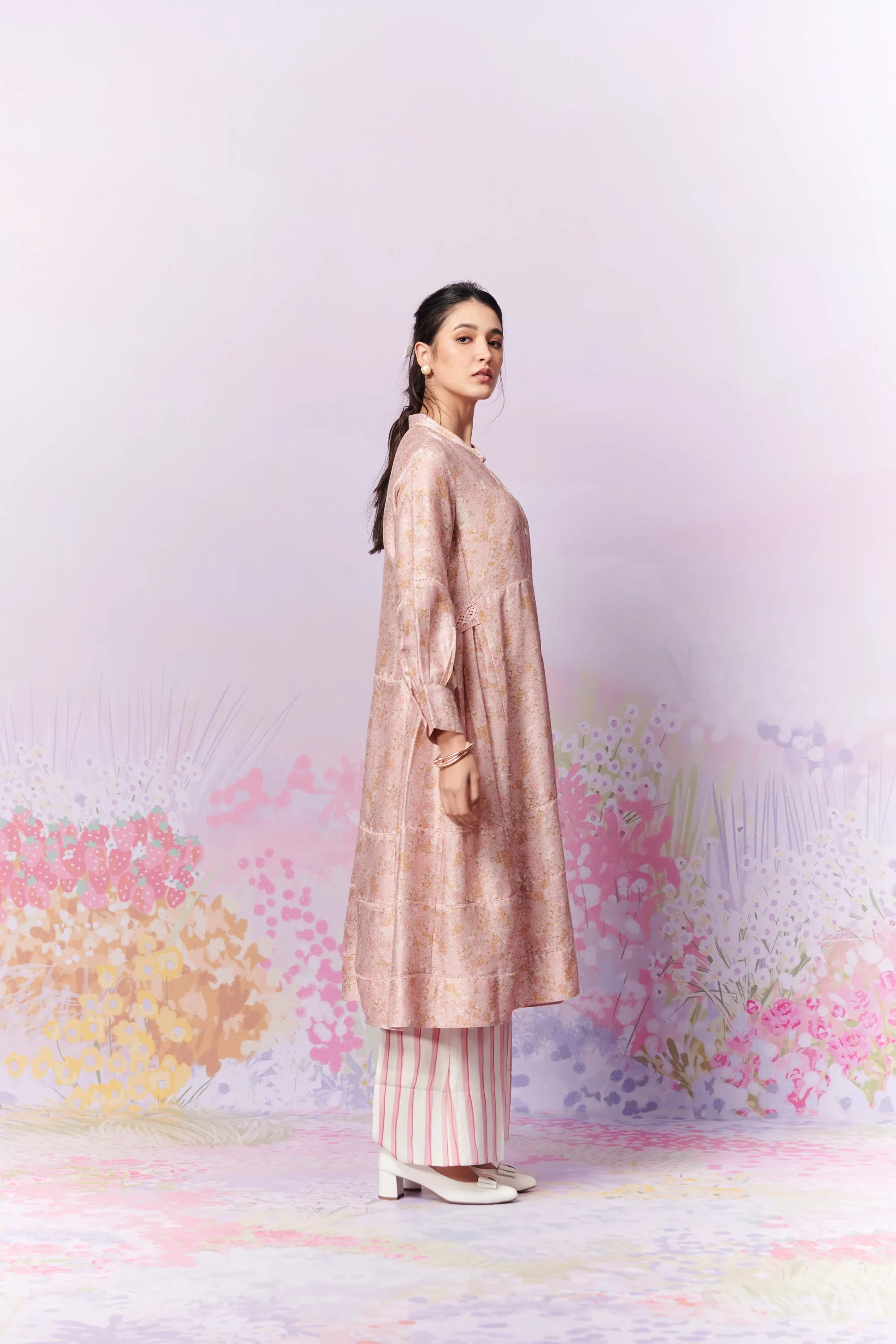 Petite Blooms Kurta And Trousers Co-Ord Set