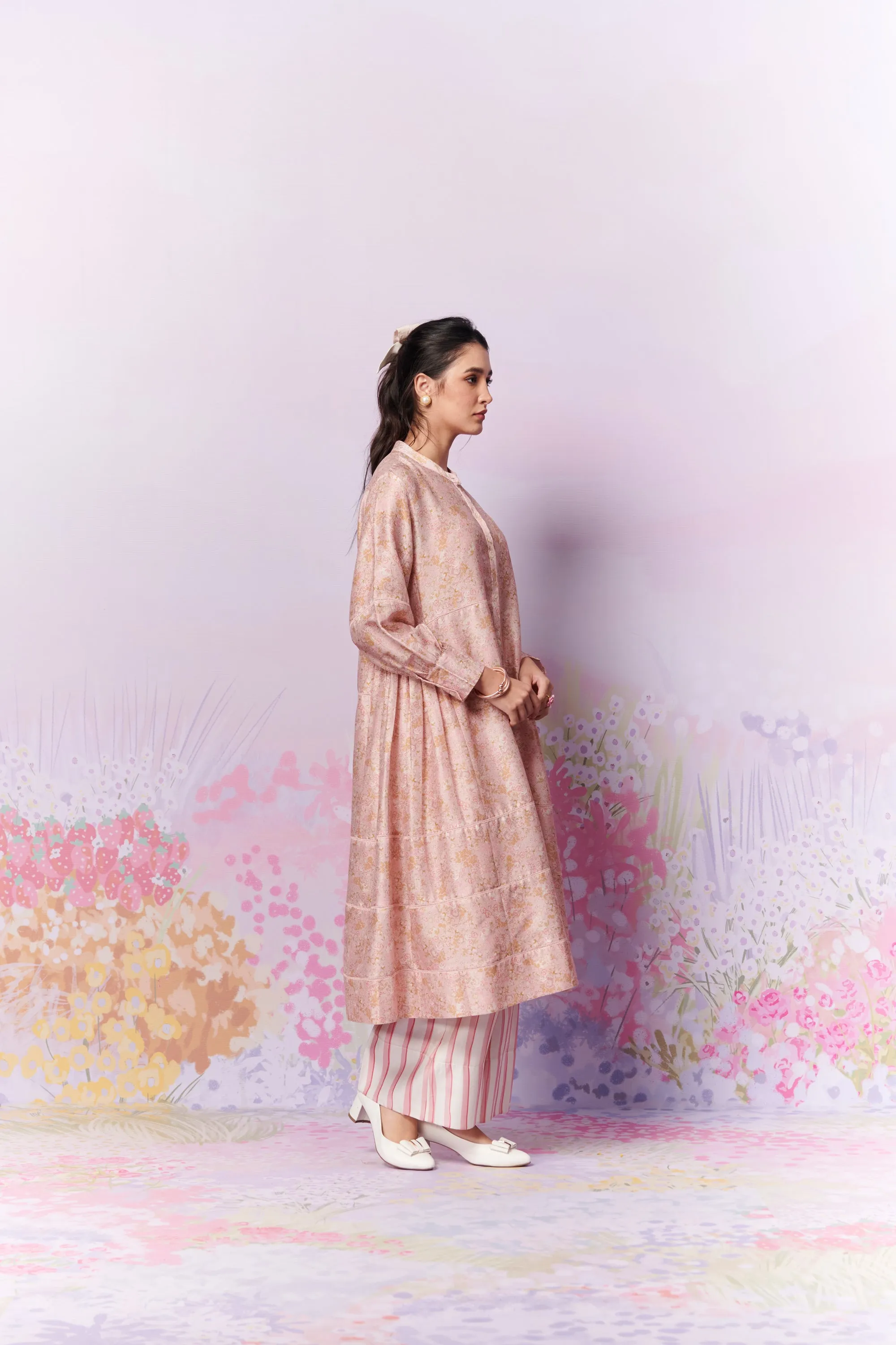 Petite Blooms Kurta And Trousers Co-Ord Set