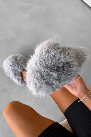 POLLY Faux Fur Oversized Slippers - Grey