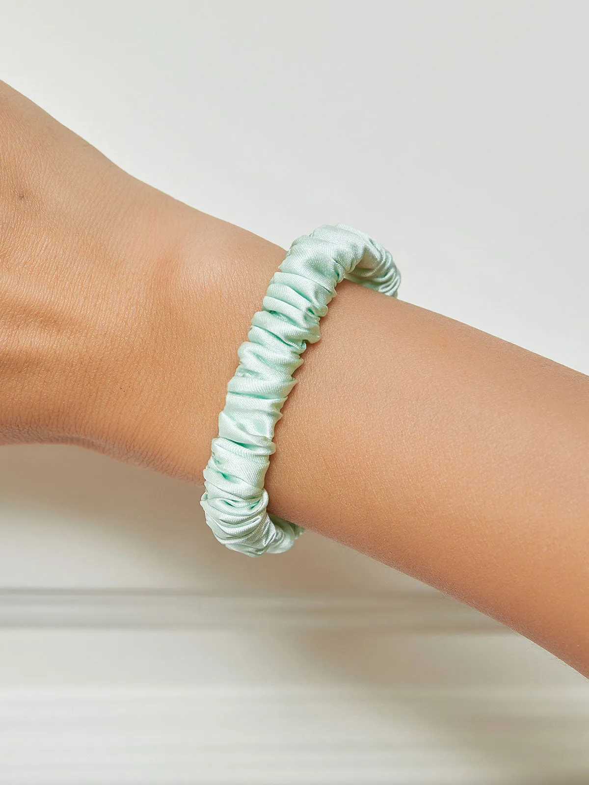 Pure Silk Soft Skinny Scrunchie