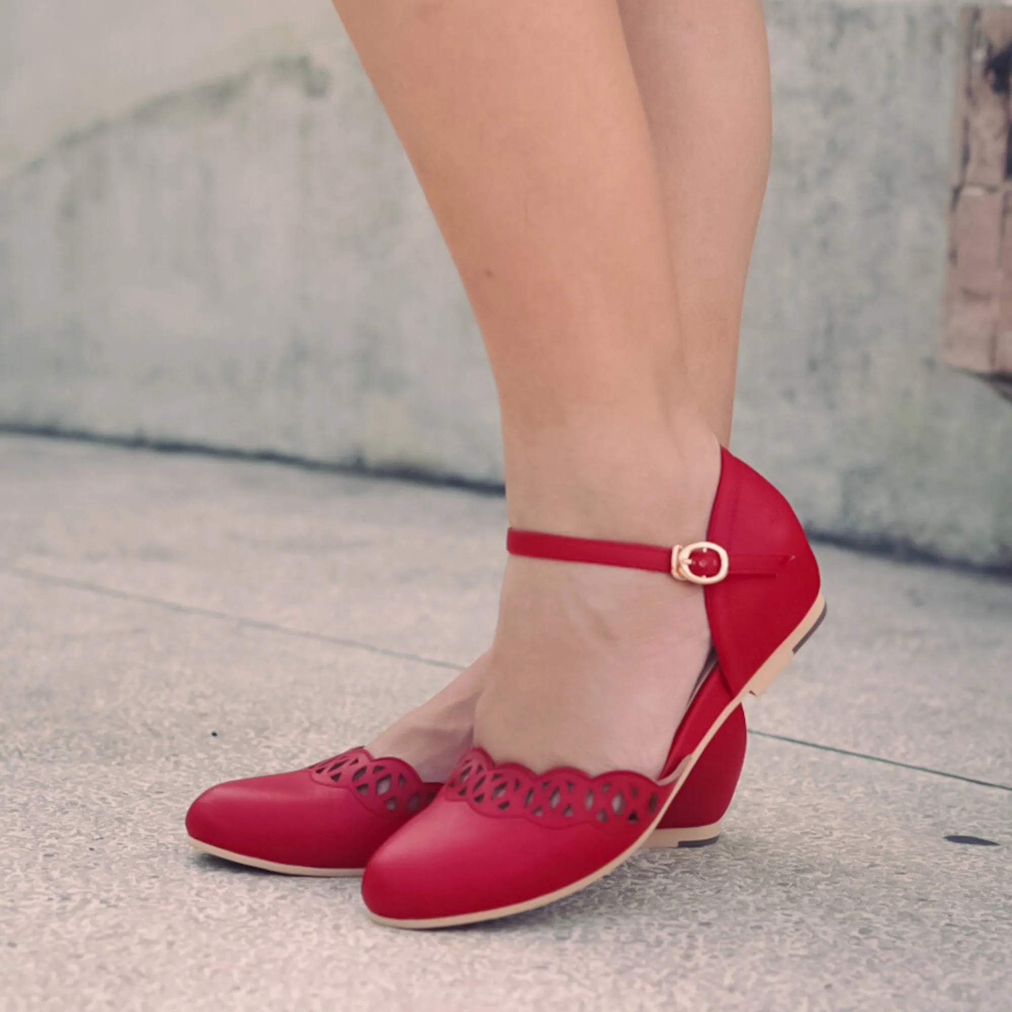 Siena (Scarlet Red)