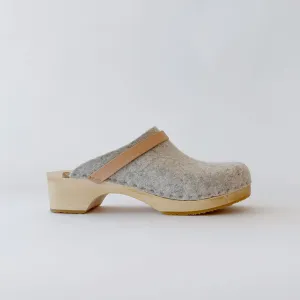 Toastie felt clog (MTO)