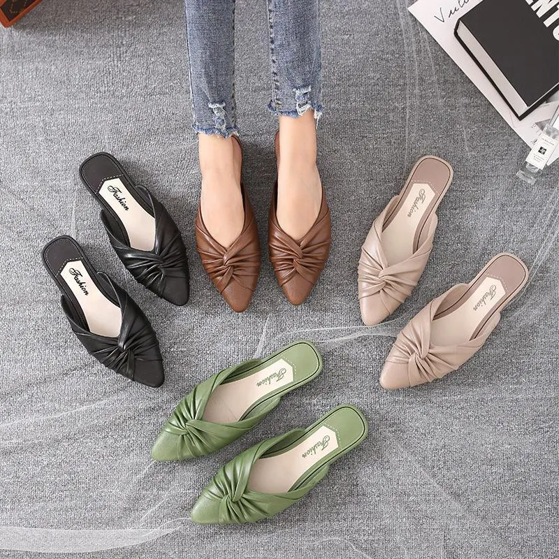 Women pointed toe summer 
fashion flat slide sandals